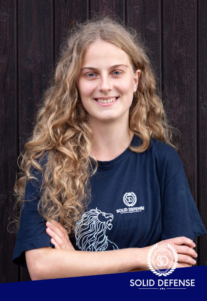 Solid-Defense-Ella-Böpple-Instruktoren